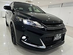Toyota Harrier 2.0 Sunroof 2016 G Sport Black Rear Screen BodyKit